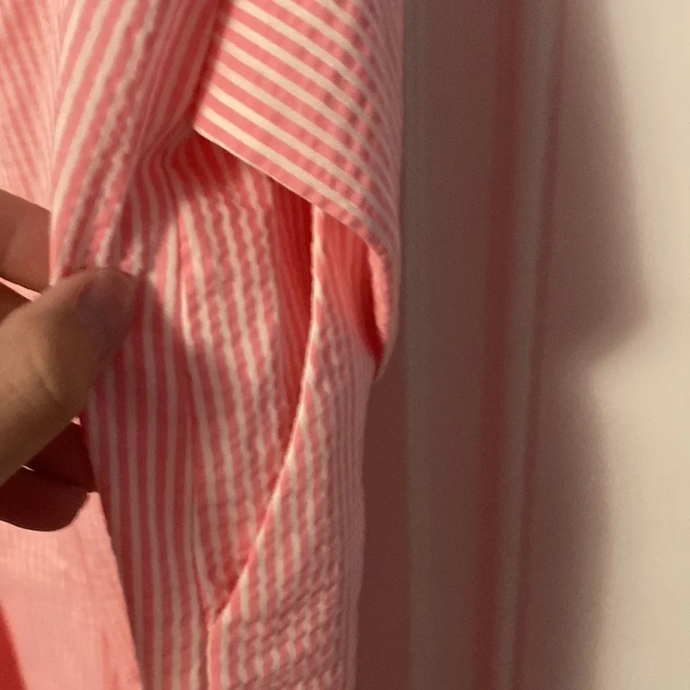 Vineyard Vines Seersucker Jumpsuit - Picture 10 of 11